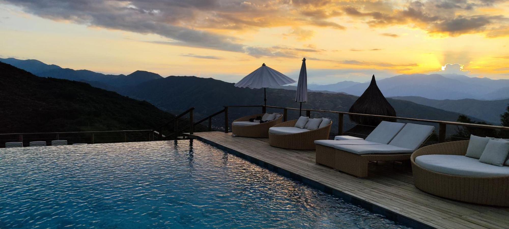 Nalua Glamping Y Hotel San Jeronimo  Exterior photo